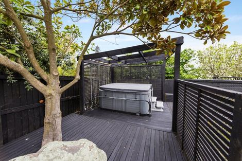Photo of property in 4 Somerton Rise, Westmorland, Christchurch, 8025