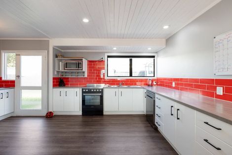 Photo of property in 1 Chequers Avenue, Chartwell, Hamilton, 3210