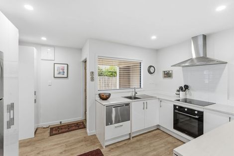 Photo of property in 10/71b Main Road, Redcliffs, Christchurch, 8081