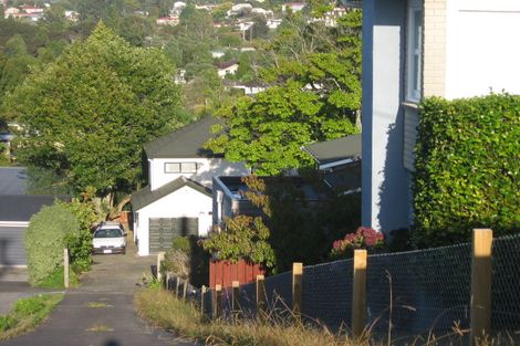 Photo of property in 3/22 Merton Avenue, Glenfield, Auckland, 0627
