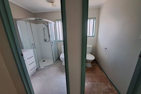 Photo of property in 1/303 Massey Road, Mangere East, Auckland, 2024