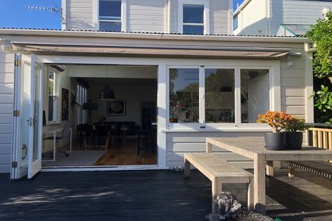 Photo of property in 92 Coromandel Street, Newtown, Wellington, 6021