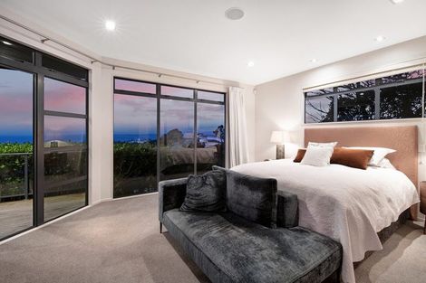 Photo of property in 15 Maire Road, Orewa, 0931