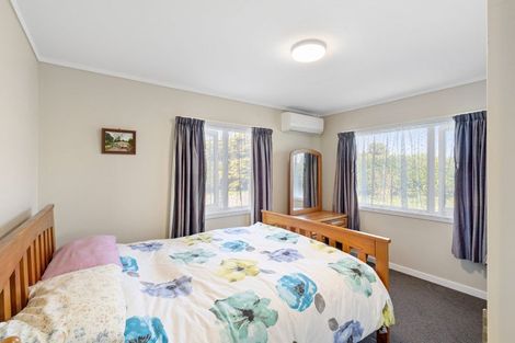 Photo of property in 318 Kuku Beach Road, Kuku, Levin, 5570