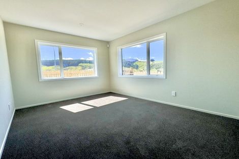 Photo of property in 9 Swinton Place, Churton Park, Wellington, 6037