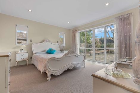 Photo of property in 32 Carroll Place, Owhata, Rotorua, 3010