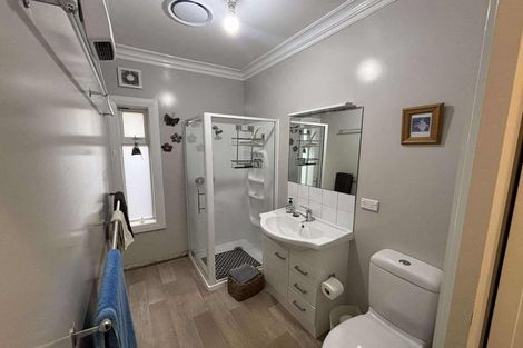 Photo of property in 424 Evans Bay Parade, Hataitai, Wellington, 6021