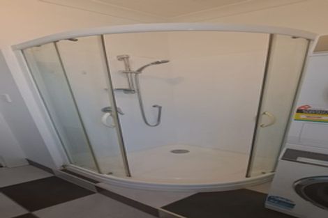 Photo of property in 34f5 Hawkestone Street, Thorndon, Wellington, 6011
