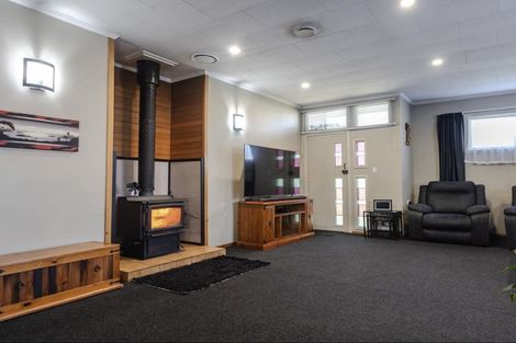 Photo of property in 125 Bright Street, Cobden, Greymouth, 7802