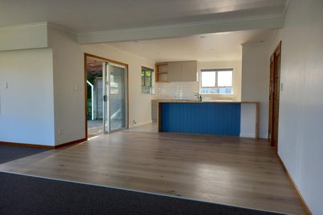 Photo of property in 4 Lydford Place, Spotswood, New Plymouth, 4310