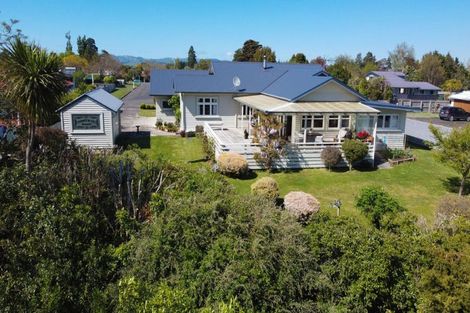 Photo of property in 22 Hunter Street, Dannevirke, 4930
