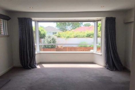 Photo of property in 32 Gregan Crescent, Burnside, Christchurch, 8053