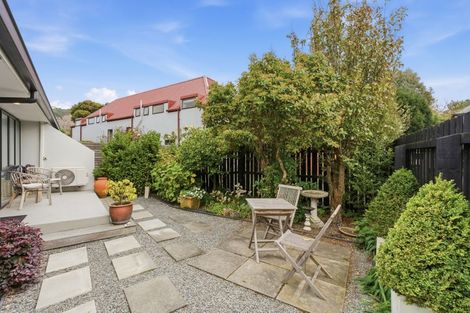Photo of property in 10/71b Main Road, Redcliffs, Christchurch, 8081