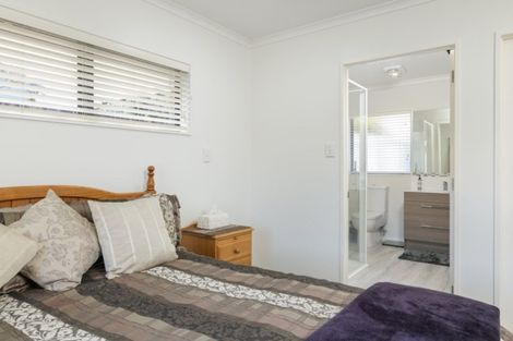Photo of property in 73 Santa Monica Drive, Papamoa Beach, Papamoa, 3118