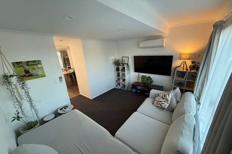 Photo of property in 3 Ngae Place, Mangere East, Auckland, 2024