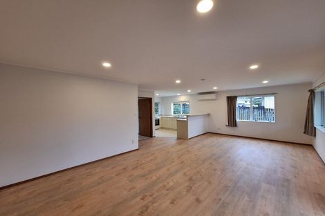 Photo of property in 1/73 Royal View Road, Te Atatu South, Auckland, 0610