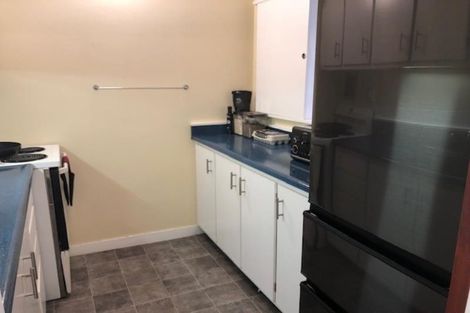Photo of property in Hobson Court Flats, 13/70u Hobson Street, Thorndon, Wellington, 6011