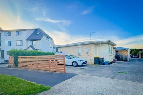 Photo of property in 28 Lewis Street, Glenview, Hamilton, 3206