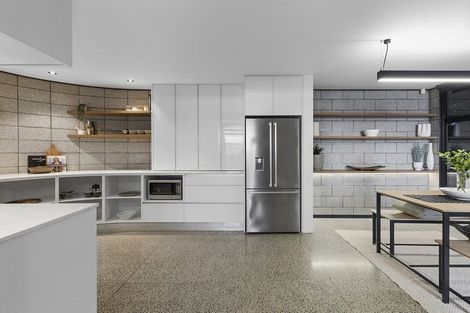 Photo of property in 377a Karaka Bay Road, Karaka Bays, Wellington, 6022