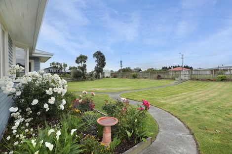 Photo of property in 24 Dundas Road, Sanson, 4817