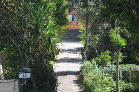Photo of property in 2/32 Ludlow Terrace, Totara Vale, Auckland, 0627