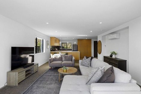 Photo of property in 17 Holystone Road, Whitby, Porirua, 5024