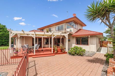 Photo of property in 303 Manly Street, Paraparaumu Beach, Paraparaumu, 5032