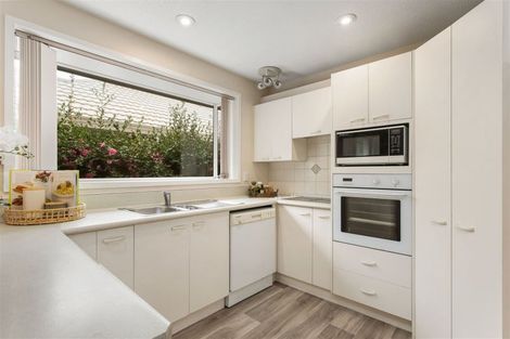 Photo of property in 9 Cardigan Bay Place, Addington, Christchurch, 8024
