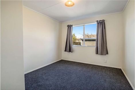 Photo of property in 7 Karyn Street, Castlecliff, Whanganui, 4501