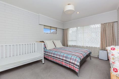 Photo of property in 114 Titirangi Road, New Lynn, Auckland, 0600