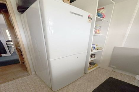 Photo of property in 28 Lewis Street, Glenview, Hamilton, 3206
