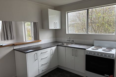 Photo of property in 28b Leighton Avenue, Waiwhetu, Lower Hutt, 5010