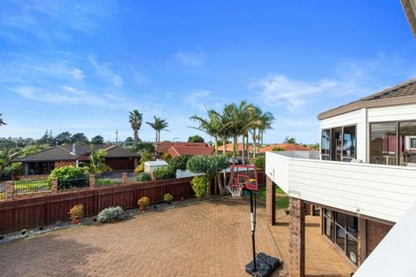 Photo of property in 8 Claridge Place, Mount Maunganui, 3116
