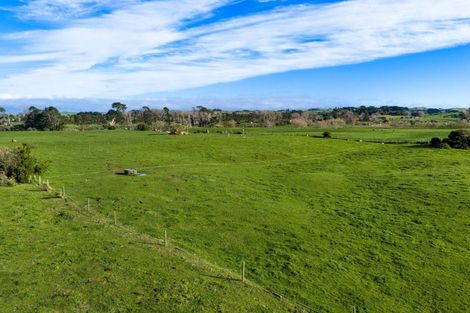 Photo of property in 45 Karioitahi Road, Waiuku, 2683