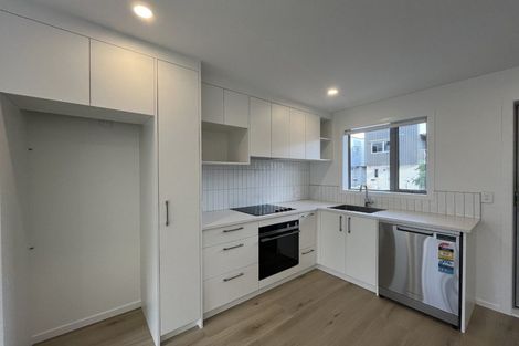 Photo of property in 12 Ngae Place, Mangere East, Auckland, 2024