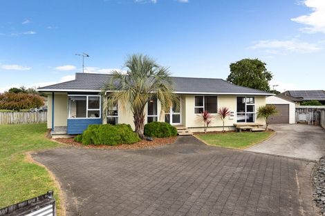 Photo of property in 67 Sandwich Road, St Andrews, Hamilton, 3200