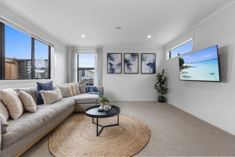 Photo of property in 19 Kuihi Street, Poike, Tauranga, 3112