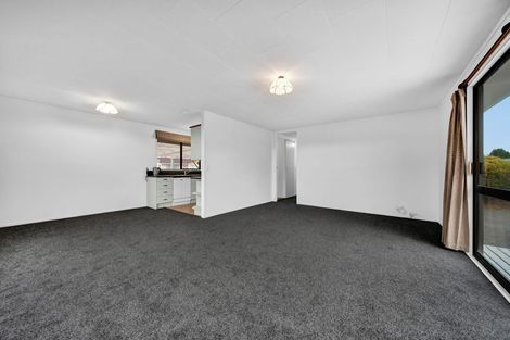 Photo of property in 13 Manuka Place, Hawera, 4610