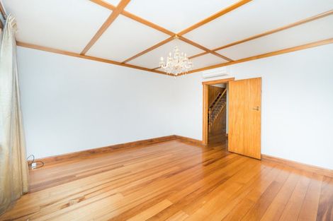 Photo of property in 68 Rangitane Street, Palmerston North, 4414