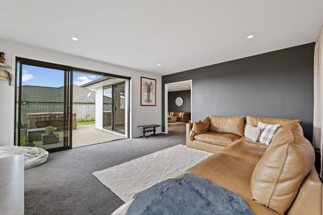 Photo of property in 26 Rawiri Drive, Bell Block, New Plymouth, 4312