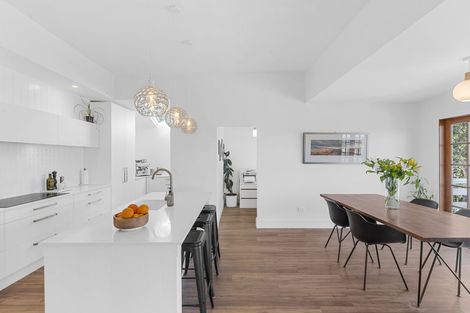Photo of property in 34 Hackthorne Road, Cashmere, Christchurch, 8022