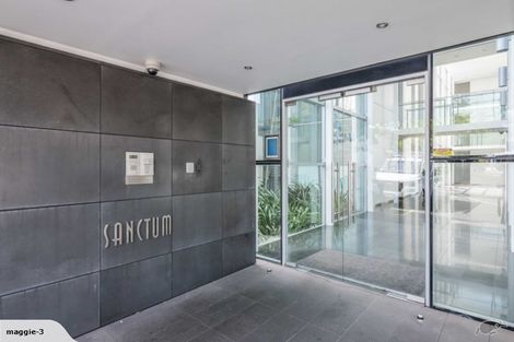 Photo of property in Sanctum Apartment, 10 Ebor Street, Te Aro, Wellington, 6011
