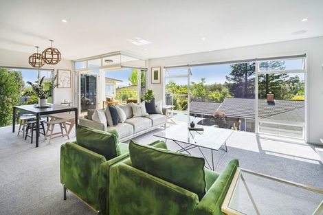 Photo of property in 3 Hikanui Drive, Havelock North, 4130