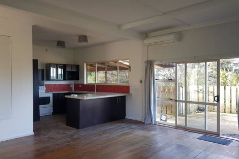 Photo of property in 1306 Old North Road, Helensville, 0875