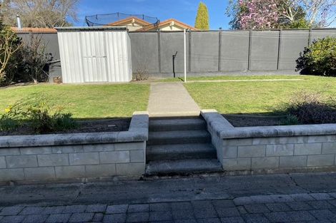 Photo of property in 2/75 Reynolds Road, Havelock North, 4130