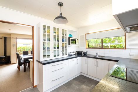 Photo of property in 4/2 Bill Ashcroft Grove, Havelock North, 4130