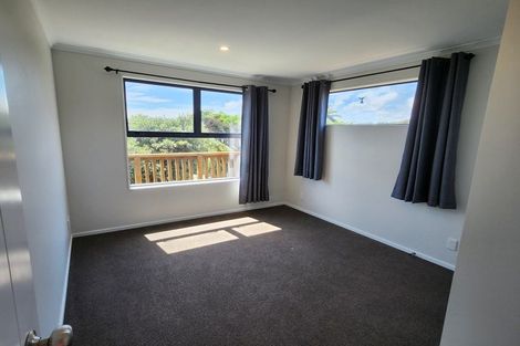 Photo of property in 6 Arataki Grove, Waitarere Beach, Levin, 5510