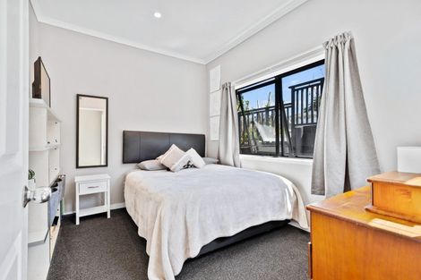 Photo of property in 50 Garton Drive, Massey, Auckland, 0614