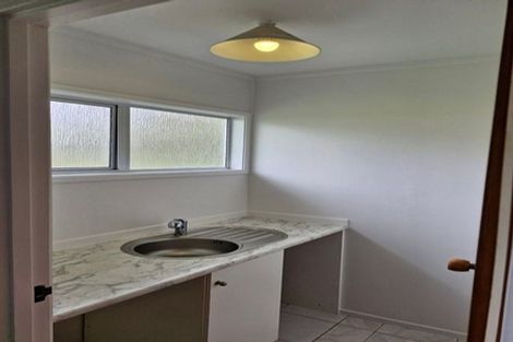 Photo of property in 2 Alexander Avenue, Torbay, Auckland, 0630