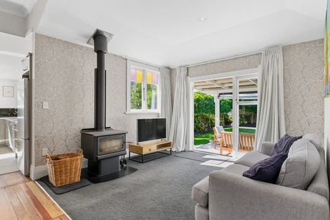 Photo of property in 16 Parr Street, Frankton, Hamilton, 3204